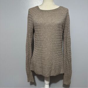 American Eagle tan long sleeve sweater size S